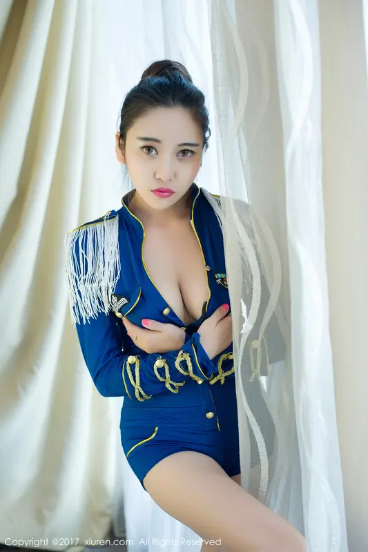 [XIUREN秀人网]2017.01.10 No.677 李梓熙 – 056.webp
