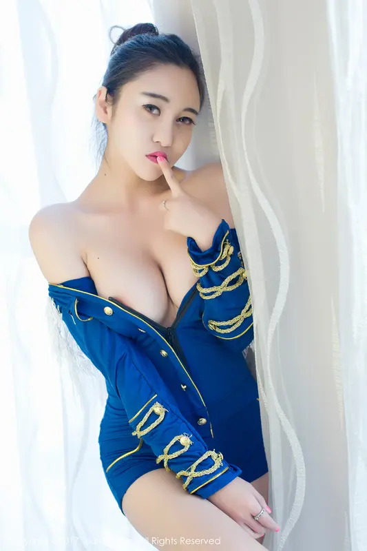 [XIUREN秀人网]2017.01.10 No.677 李梓熙 – 064.webp