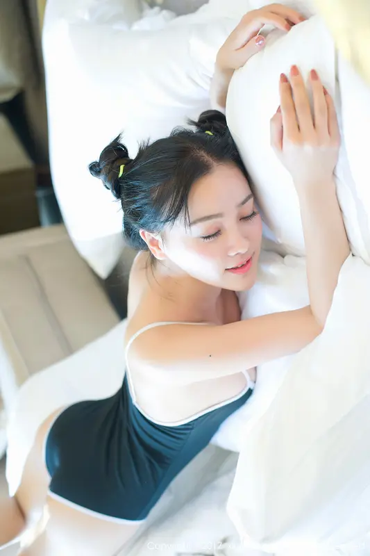 [XIUREN秀人网]2017.01.20 No.684 芈琳娜 – 032.webp