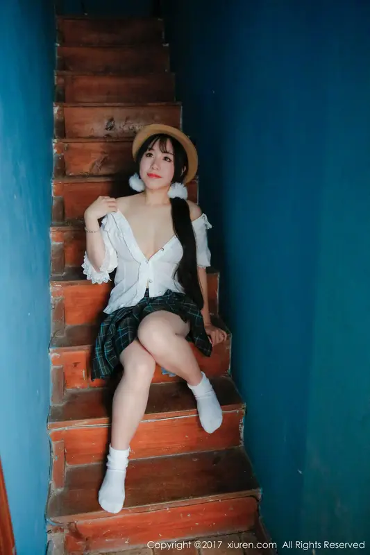 [XIUREN秀人网]2017.04.24 No.742 v菜 – 050.webp