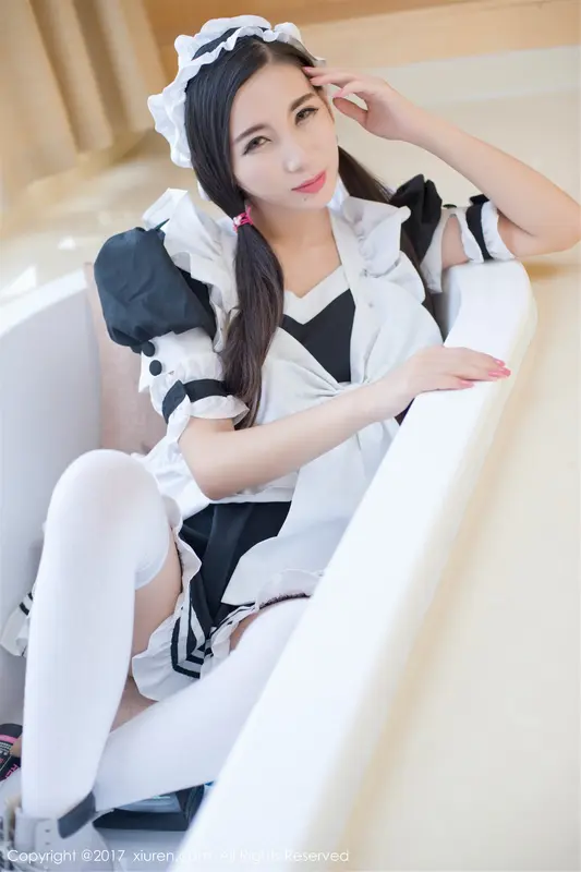 赵颖的性感写真：展现成熟女性的魅力