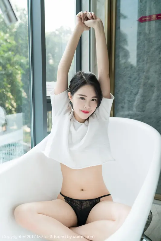 [XIUREN秀人网]2017.06.12 No.769 莉尔 – 029.webp