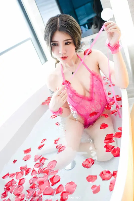 [XIUREN秀人网]2017.06.30 No.777 爱丽莎Lisa – 053.webp