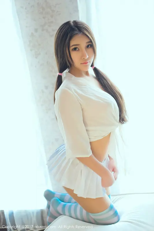 [XIUREN秀人网]2017.07.14 NO.783 当然是小熊呀 – 005.webp