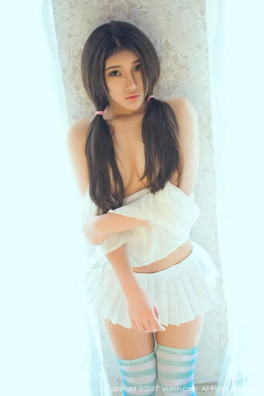 [XIUREN秀人网]2017.07.14 NO.783 当然是小熊呀 – 021.webp