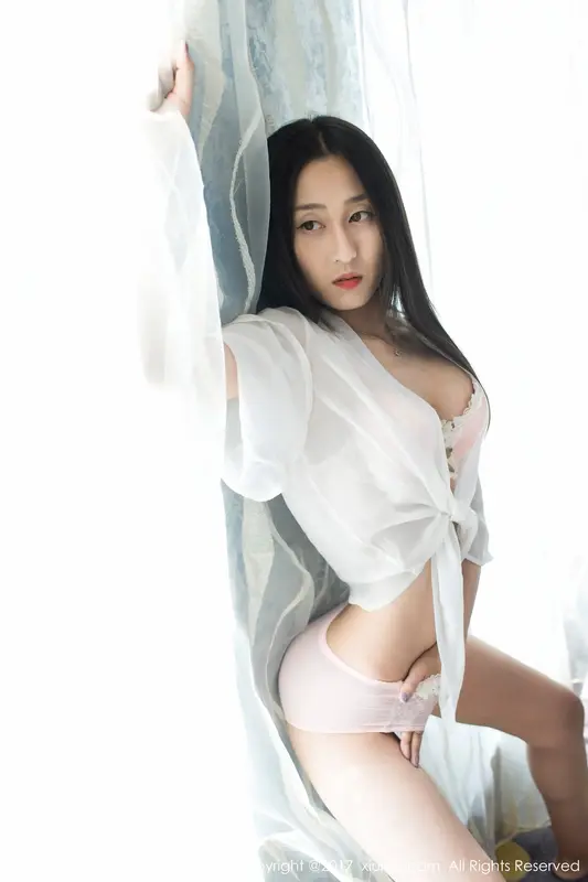 [XIUREN秀人网]2017.08.16 No.802 雨涵Iris – 032.webp