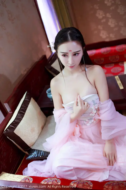 [XIUREN秀人网]2017.08.22 No.804 邹晶晶女王 – 004.webp