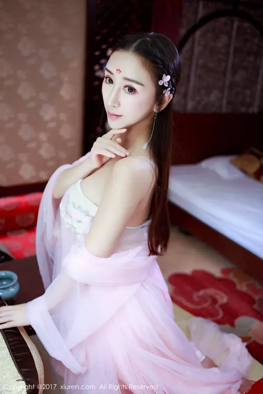 [XIUREN秀人网]2017.08.22 No.804 邹晶晶女王 – 008.webp