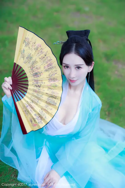 [XIUREN秀人网]2017.08.22 No.804 邹晶晶女王 – 041.webp