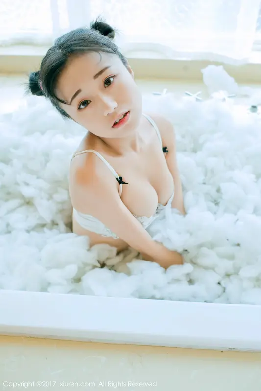 [XIUREN秀人网]2017.08.24 No.805 仓井优香 – 025.webp