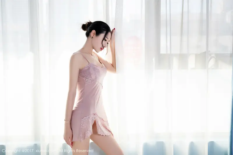 [XIUREN秀人网]2017.08.28 No.806 馨怡 – 008.webp