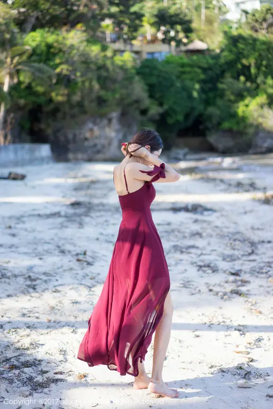 Youlina's Captivating Allure: A Sensual Journey