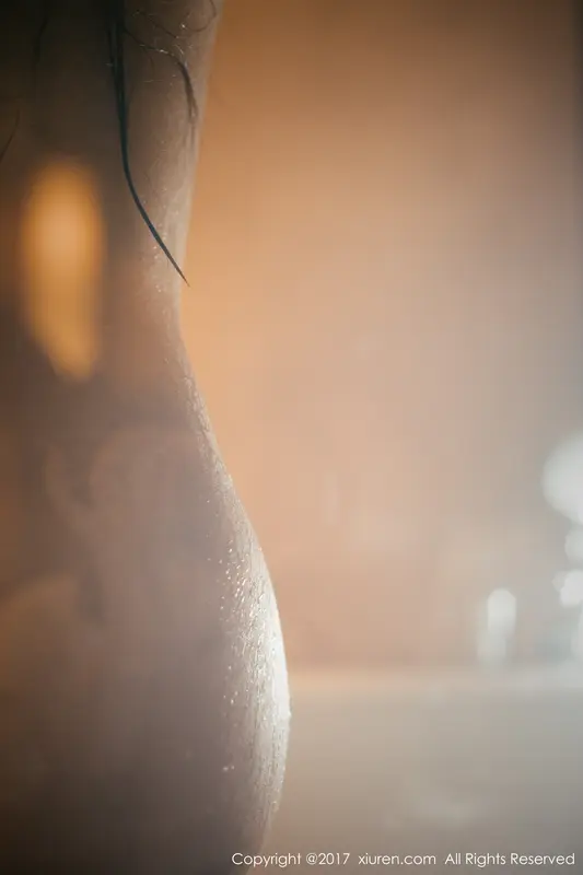 [XIUREN秀人网]2017.09.28 No.823 吃白菜的vi菜菜 – 031.webp