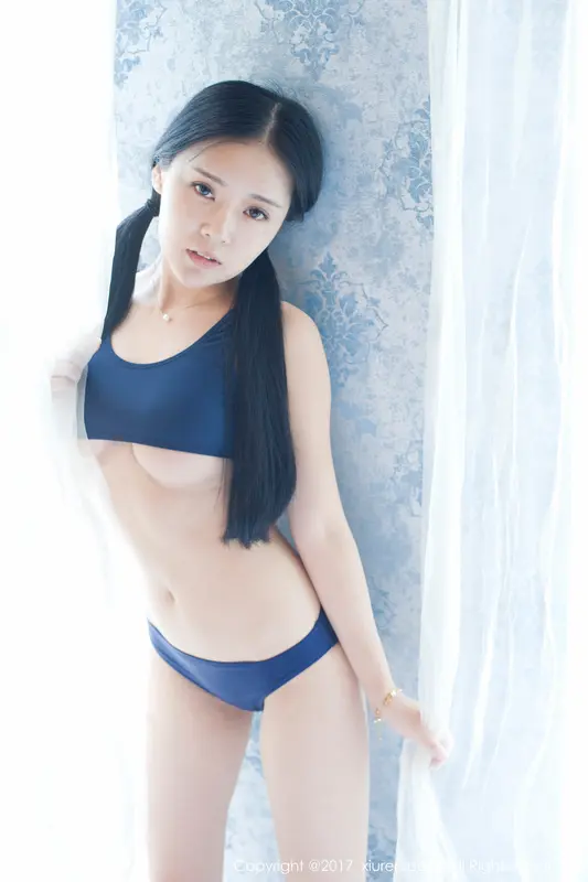 [XIUREN秀人网]2017.10.30 No.841 红气球 – 006.webp