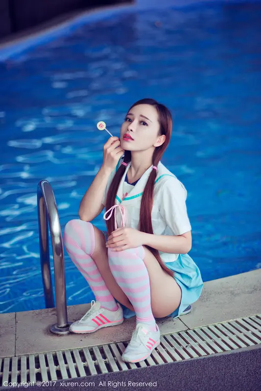 [XIUREN秀人网]2017.12.08 No.866 艾小青 – 004.webp
