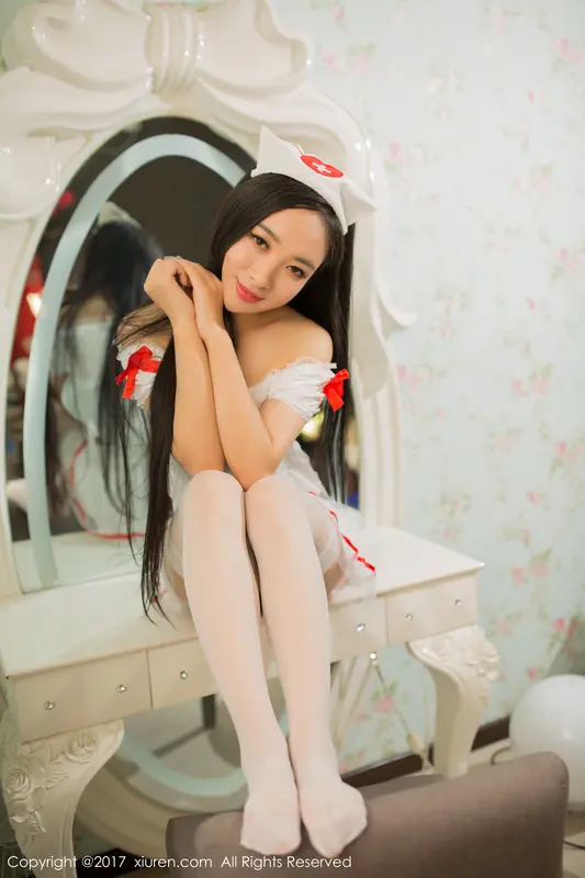 艾兒的性感誘惑：解鎖冬日裡的火熱