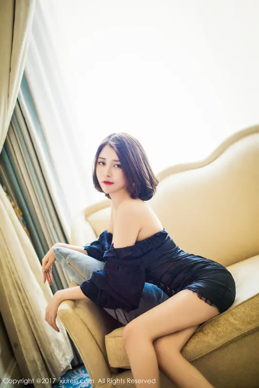 [XIUREN秀人网]2017.12.25 No.879 廿十 – 025.webp