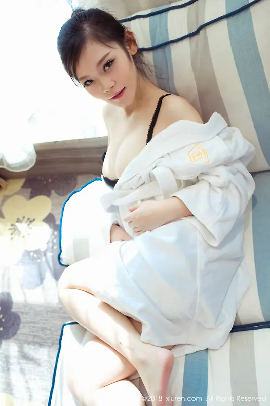 [XIUREN秀人网]2018.01.16 No.898 黎美儿Cici – 004.webp