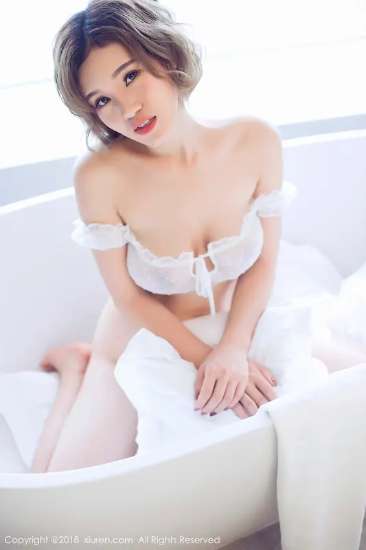[XIUREN秀人网]2018.01.26 No.913 多香子 – 045.webp