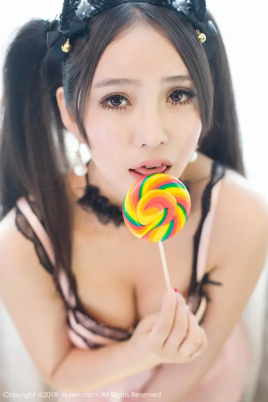 Eimi's Sensual Allure: A Captivating Photo Collection