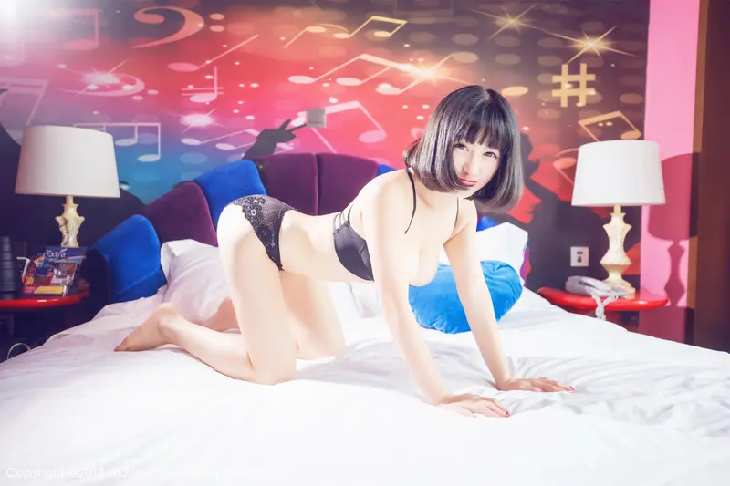 [XIUREN秀人网]2018.02.11 No.933 小探戈 – 005.webp