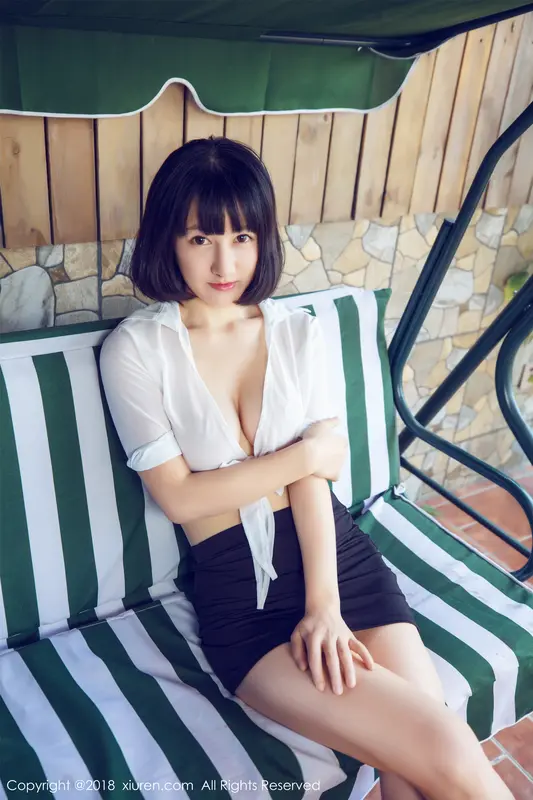 [XIUREN秀人网]2018.02.11 No.933 小探戈 – 049.webp