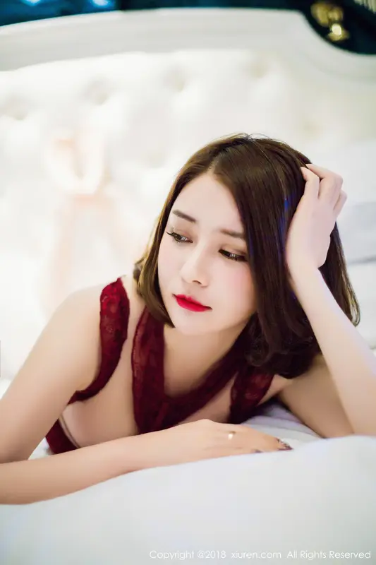 Ethereal Beauty: A Glimpse into Twenty's Allure