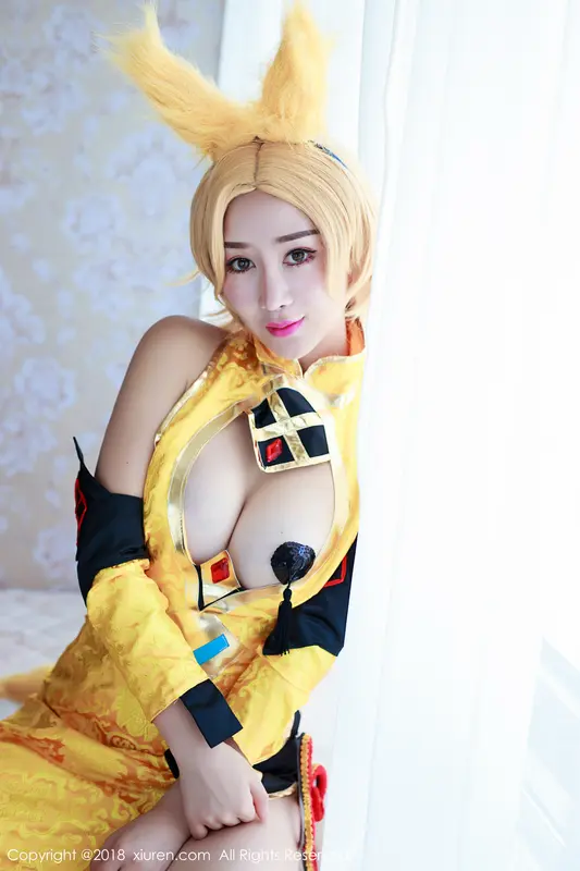 [XIUREN秀人网]2018.02.23 No.937 邹晶晶女王 – 013.webp