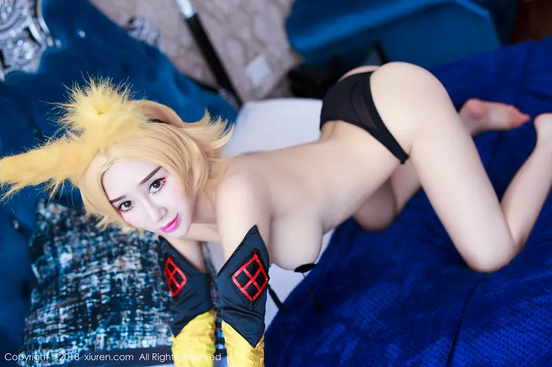 [XIUREN秀人网]2018.02.23 No.937 邹晶晶女王 – 032.webp