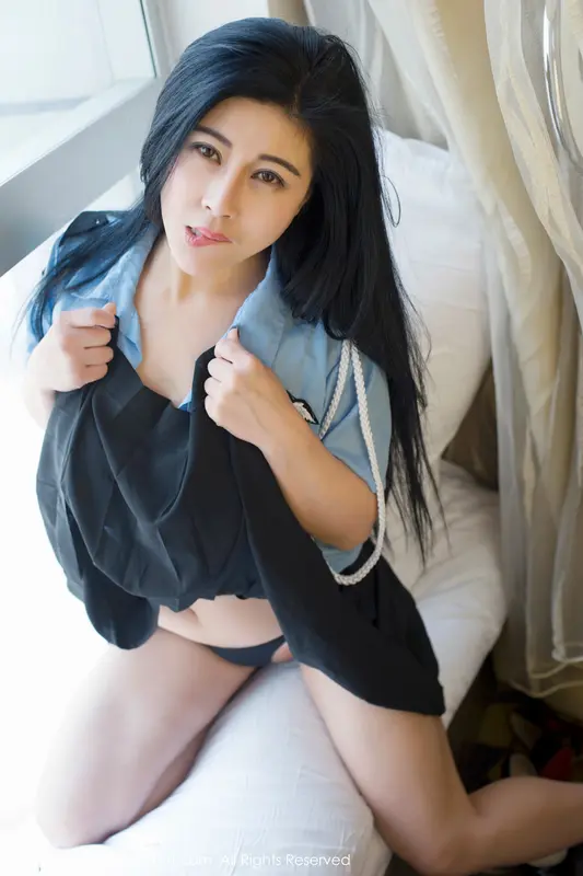 維姿寫真：性感魅力，盡情綻放