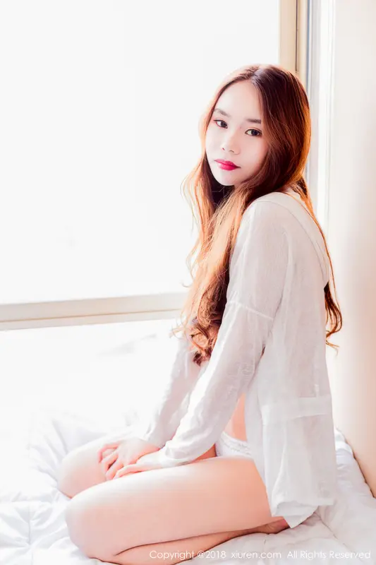 [XIUREN秀人网]2018.04.08 No.972 小曼miki – 003.webp