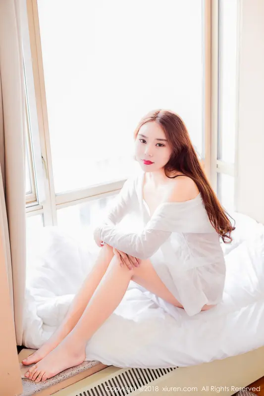 [XIUREN秀人网]2018.04.08 No.972 小曼miki – 016.webp