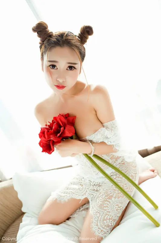 [XIUREN秀人网]2018.04.18 No.985 李梓熙 – 010.webp