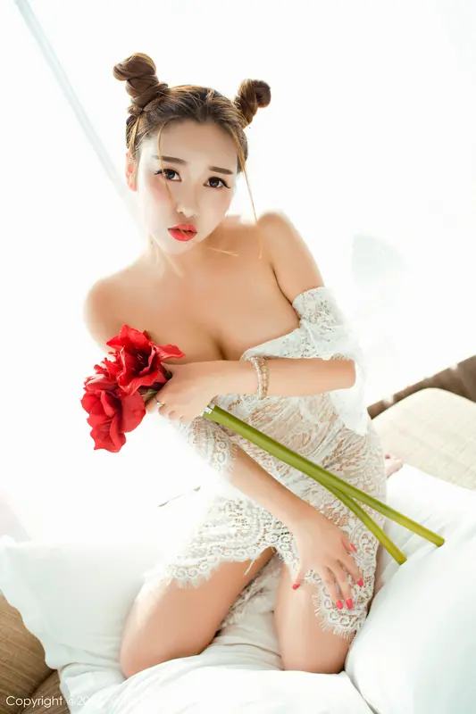 [XIUREN秀人网]2018.04.18 No.985 李梓熙 – 011.webp