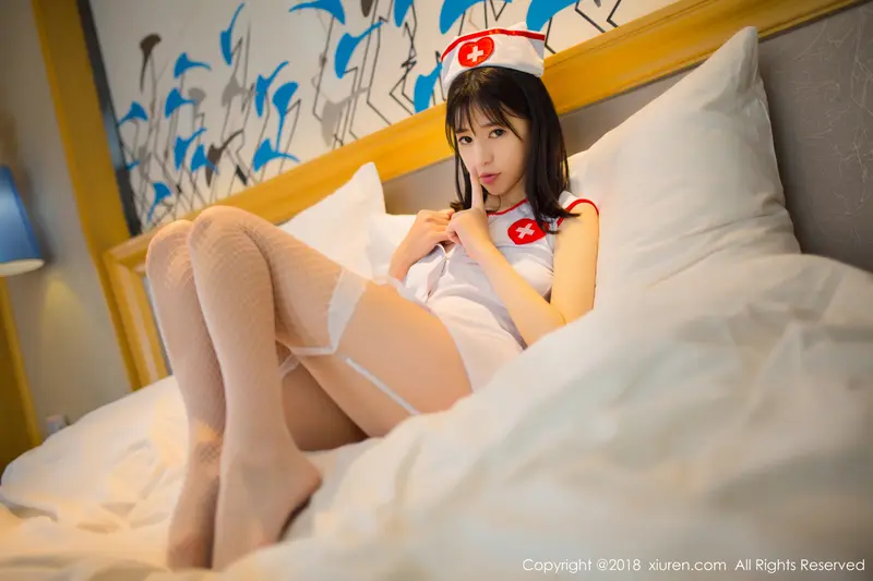 [XIUREN秀人网]2018.04.27 No.996 艾栗栗 – 012.webp