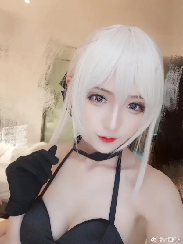 腐团儿Ikaros-NO.017-Cosplay#fgo# 黑呆跟我与一宝贝 – 001.webp