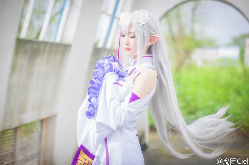 腐团儿Ikaros-NO.021-Cosplay#Re︰从零开始的异世界生活#艾米莉娅 – 003.webp