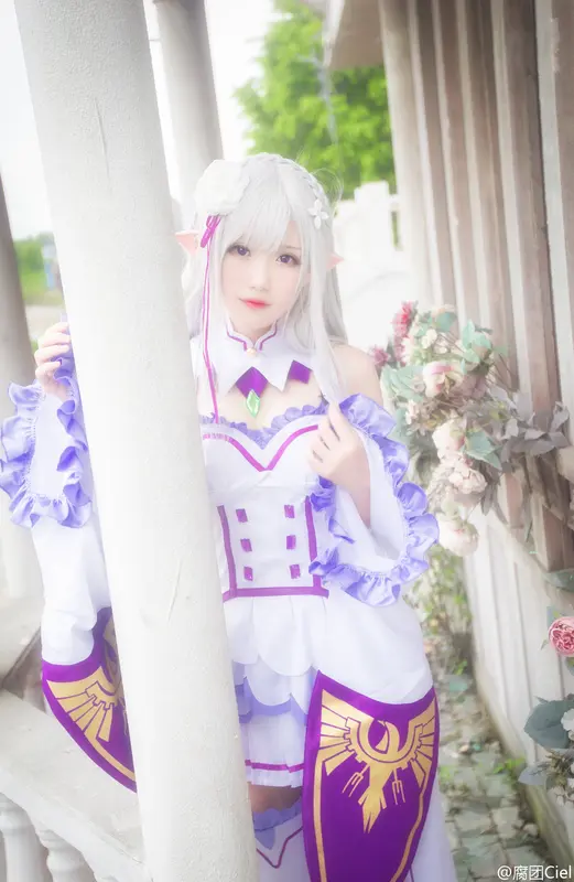 腐团儿Ikaros-NO.021-Cosplay#Re︰从零开始的异世界生活#艾米莉娅 – 007.webp