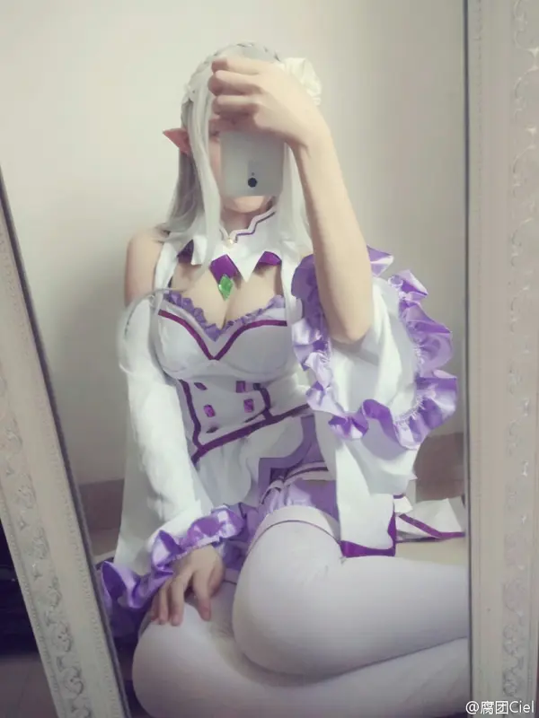 腐团儿Ikaros-NO.021-Cosplay#Re︰从零开始的异世界生活#艾米莉娅 – 009.webp