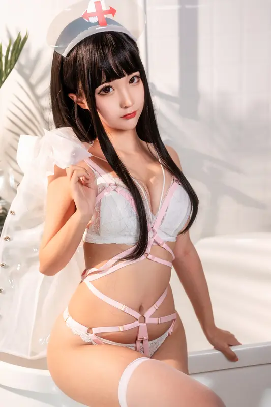 蠢沫沫 NO.113 胶衣护士 白 – 016.webp