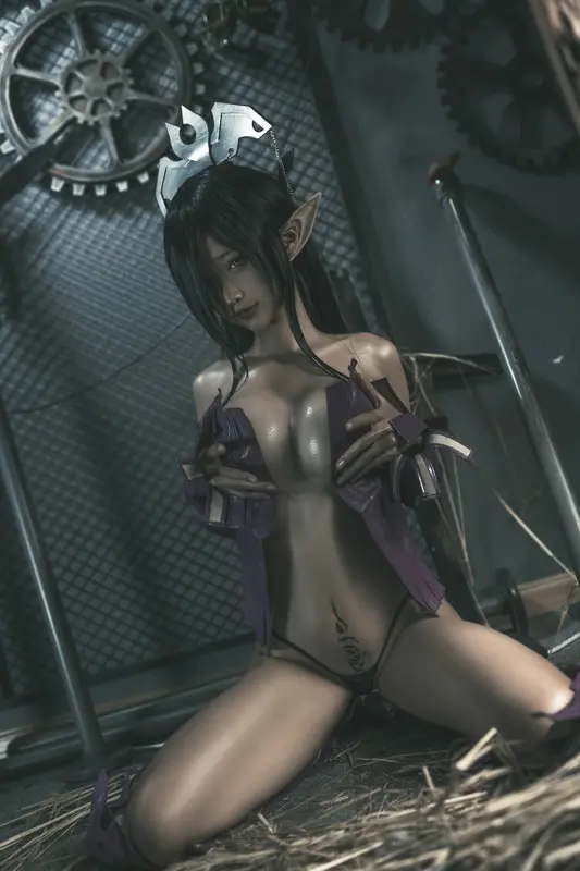 蠢沫沫 NO.121 黑兽 女王原设 – 009.webp