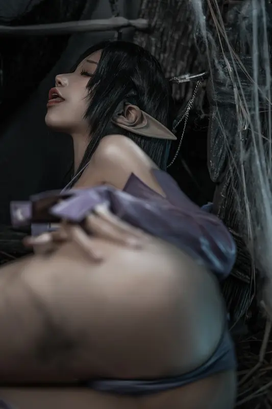 蠢沫沫 NO.121 黑兽 女王同人 – 011.webp