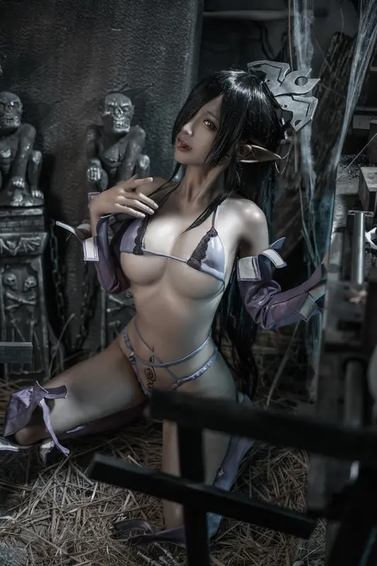 蠢沫沫 NO.121 黑兽 女王同人 – 026.webp