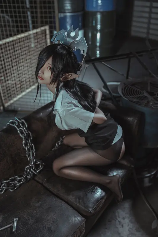 蠢沫沫 NO.121 黑兽 女王OL制服 – 012.webp