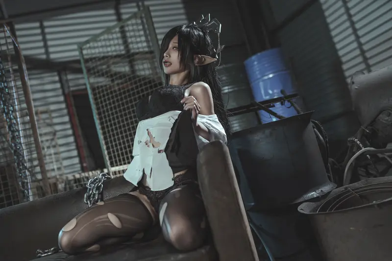 蠢沫沫 NO.121 黑兽 女王OL制服 – 025.webp