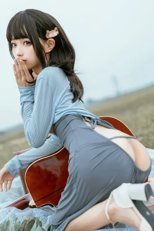 蠢沫沫吉他妹妹写真集