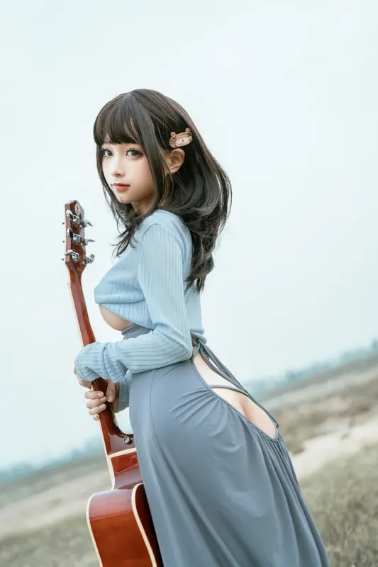 吉他妹妹的浪漫时光