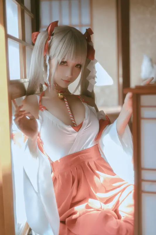 可畏巫女：蠢沫沫的异域风情