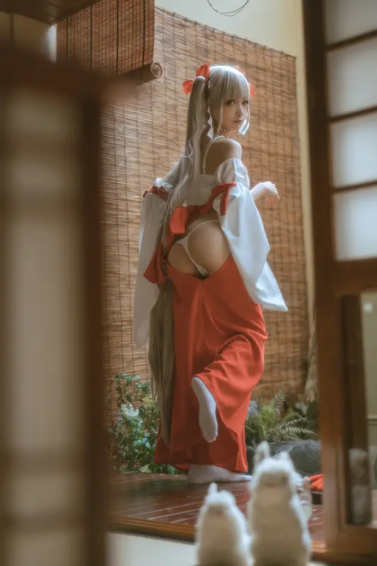 蠢沫沫 NO.135 可畏 巫女 – 044.webp