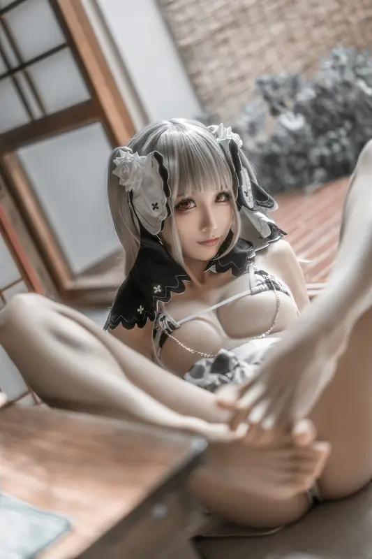 Kewei's Alluring Gentleman's Edition